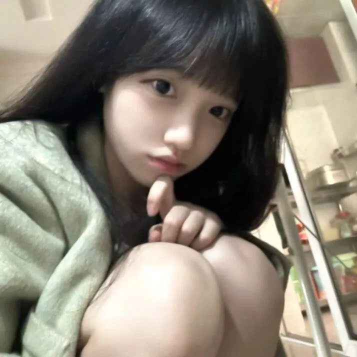 爱君如梦